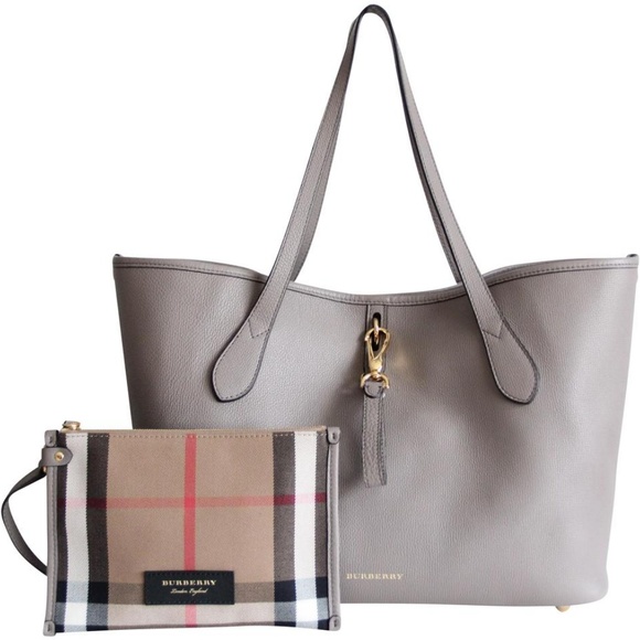 Burberry Handbags - Burberry Derby Leather Honeybrook Tote